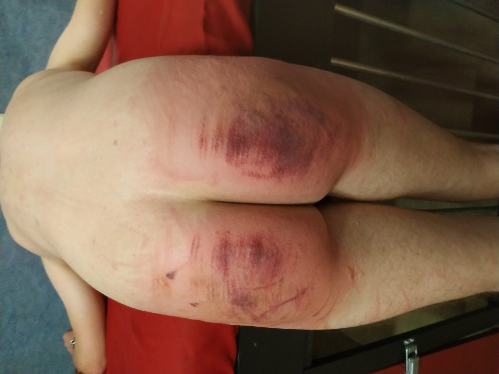 15/04/2025 Plongée Intense : Une Séance d'Impact BDSM – Quand la Douleur Devient Extase